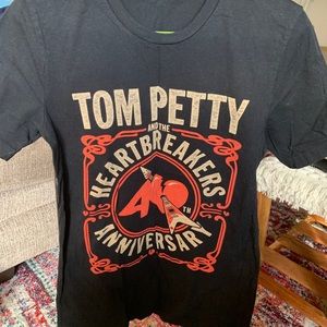Tom Petty 40th Anniversary tour shirt - small